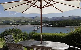 Coed Y Berclas Cottage, Private Orchard With Stunning Views